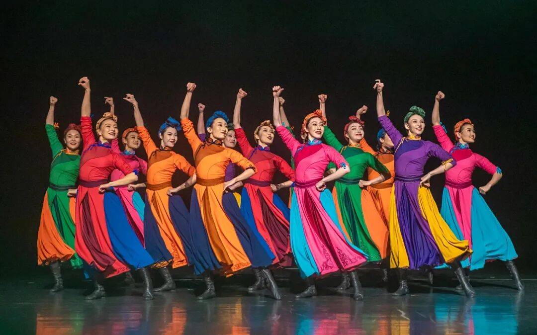 我區文藝創作領域喜訊頻傳，碩果累累展時代新貌